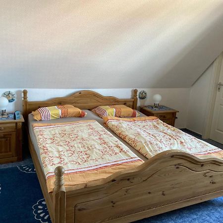 Ferienwohnung Marina Am Ryck ไกรฟ์สวัลด์ ภายนอก รูปภาพ